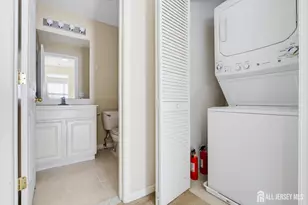 1054 Morning Glory Dr, Monroe Township, NJ 08831 - Photo 13