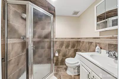 13 W 5th Avenue, Linden, NJ 07036 - Photo 25