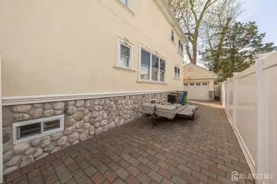 13 W 5th Avenue, Linden, NJ 07036 - Photo 31