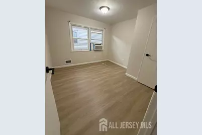 94 Judy Drive #96, Woodbridge Township, NJ 08832 - Photo 5