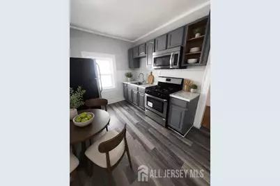 107 Vassar Avenue, Newark, NJ 07112 - Photo 5