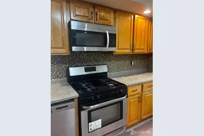 120 Magee Court, East Brunswick Township, NJ 08816 - Photo 5