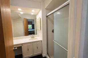 1805 Deerfield Dr, Edison, NJ 08820 - Photo 9