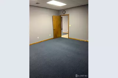 380 Washington Road #F, Sayreville, NJ 08872 - Photo 5