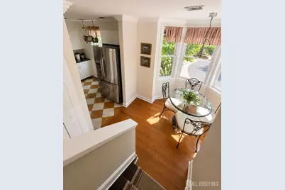 19 Hiram Square, New Brunswick, NJ 08901 - Photo 5