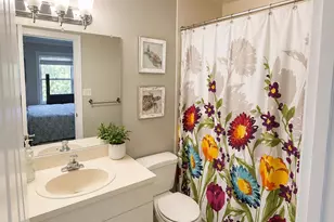 19 Hiram Square, New Brunswick, NJ 08901 - Photo 7