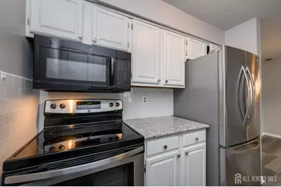 2316 Ravens Crest Drive, Plainsboro Township, NJ 08536 - Photo 11