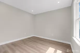 21 Market St, Edison, NJ 08817 - Photo 19
