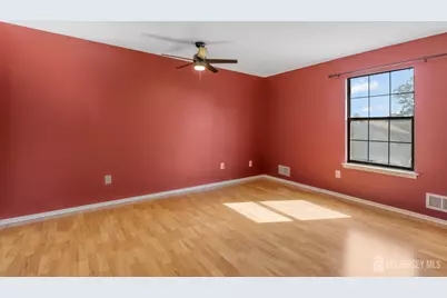 38 Foxhall Common, Middlesex, NJ 08846 - Photo 13