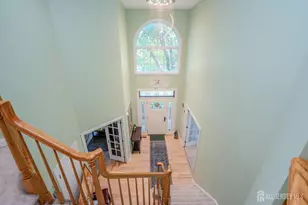 1 Shelley Ct, West Windsor Township, NJ 08550 - Photo 5