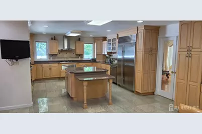 6 Sandra Drive, Edison, NJ 08820 - Photo 15
