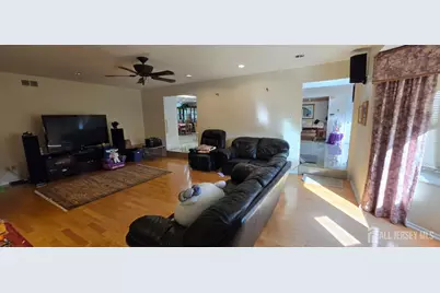 6 Sandra Drive, Edison, NJ 08820 - Photo 31