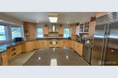 6 Sandra Drive, Edison, NJ 08820 - Photo 13