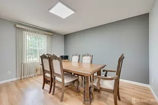 10 Patriot Ct, Edison, NJ 08820 - Photo 11