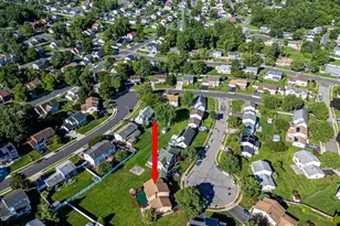 10 Patriot Ct, Edison, NJ 08820 - Photo 7