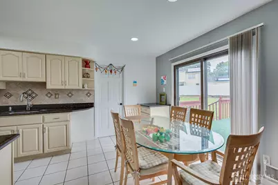 10 Patriot Court, Edison, NJ 08820 - Photo 15