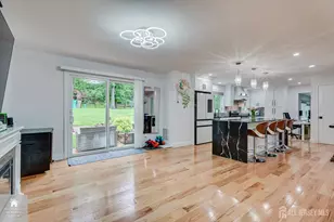 40 Longview Dr, Green Brook Township, NJ 08812 - Photo 11