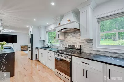 40 Longview Drive, Green Brook Township, NJ 08812 - Photo 15