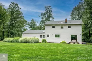 40 Longview Dr, Green Brook Township, NJ 08812 - Photo 47