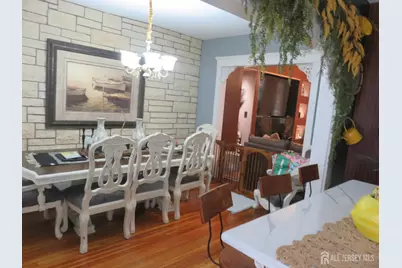561 Neville Street, Perth Amboy, NJ 08861 - Photo 3