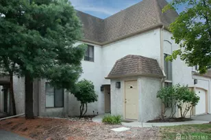 99 Park Gate Dr, Edison, NJ 08820 - Photo 1