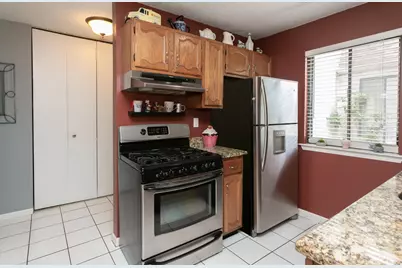 99 Park Gate Drive, Edison, NJ 08820 - Photo 9