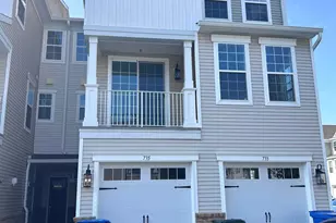 735 Station Rd, Dunellen, NJ 08812 - Photo 1
