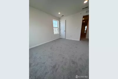 735 Station Road, Dunellen, NJ 08812 - Photo 15