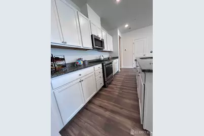 735 Station Road, Dunellen, NJ 08812 - Photo 11