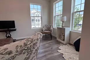 735 Station Rd, Dunellen, NJ 08812 - Photo 7