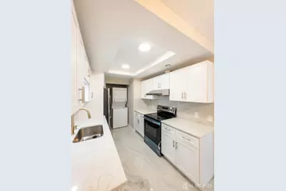 140-A Plymouth Lane, Monroe Township, NJ 08831 - Photo 13