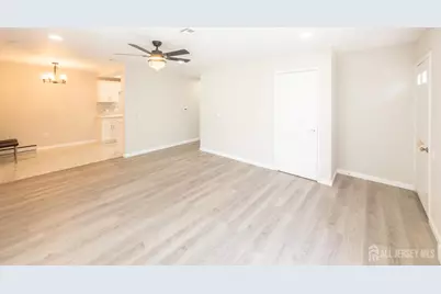 140-A Plymouth Lane, Monroe Township, NJ 08831 - Photo 5