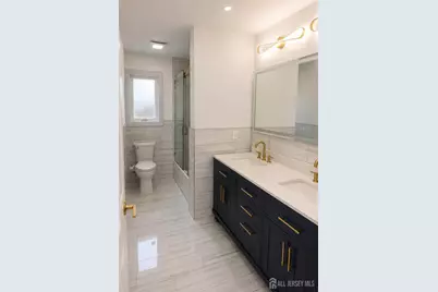46 Foyer Street, Edison, NJ 08817 - Photo 13