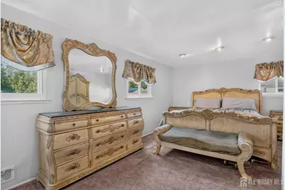 51 Patton Street, Iselin, NJ 08830 - Photo 15