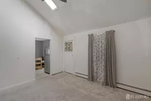 96 Conover Pl, Middlesex, NJ 08846 - Photo 9