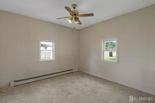 96 Conover Pl, Middlesex, NJ 08846 - Photo 15