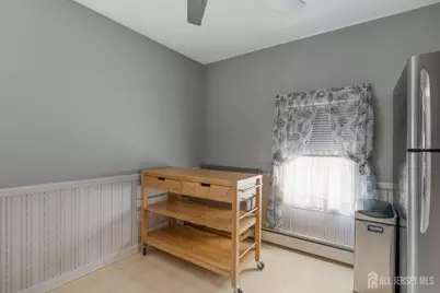 96 Conover Place, Middlesex, NJ 08846 - Photo 13