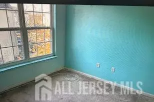1031 Dogwood Ct, New Brunswick, NJ 08901 - Photo 7
