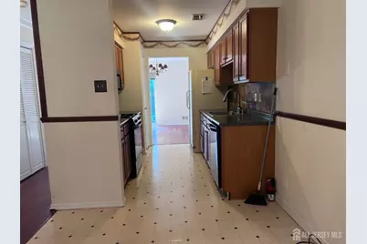 2 Chadwick Court, Robbinsville, NJ 08691 - Photo 7