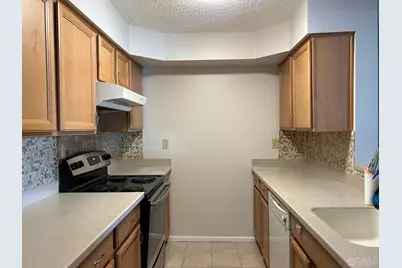 614 Aspen Drive #614, Plainsboro Township, NJ 08536 - Photo 5
