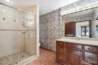 167 Mundy Avenue, Edison, NJ 08820 - Photo 17