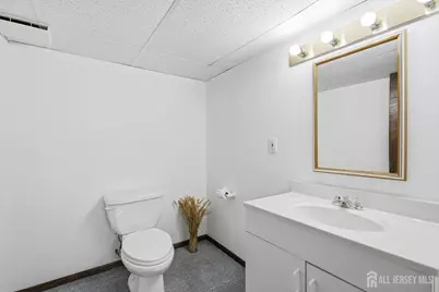 167 Mundy Avenue, Edison, NJ 08820 - Photo 31
