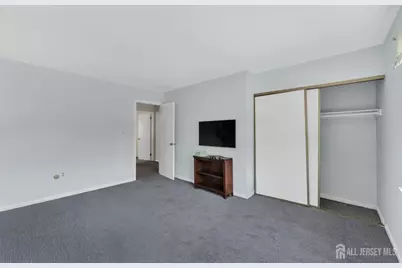 17 Walton Court, East Brunswick Township, NJ 08816 - Photo 25