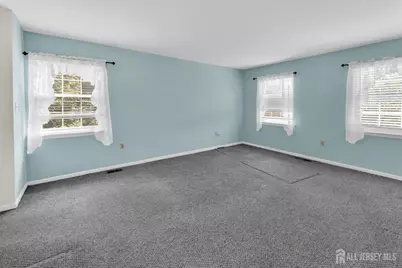 17 Walton Court, East Brunswick Township, NJ 08816 - Photo 17