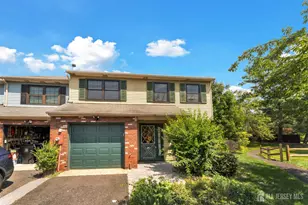 17 Walton Ct, East Brunswick Township, NJ 08816 - Photo 1