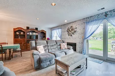 10 Woodmere Drive, Sayreville, NJ 08859 - Photo 11