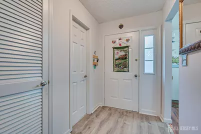 10 Woodmere Drive, Sayreville, NJ 08859 - Photo 3