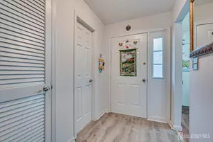 10 Woodmere Dr, Sayreville, NJ 08859 - Photo 3
