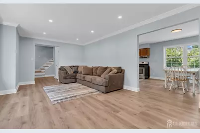 37 Janet Court, Milltown, NJ 08850 - Photo 9