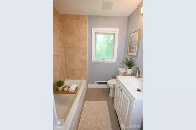 210 S 9th Avenue S, Highland Park, NJ 08904 - Photo 13